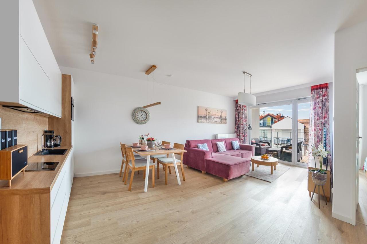 Apartamenty Sun & Snow Nadmorskie Tarasy Z Basenem Колобжег Экстерьер фото